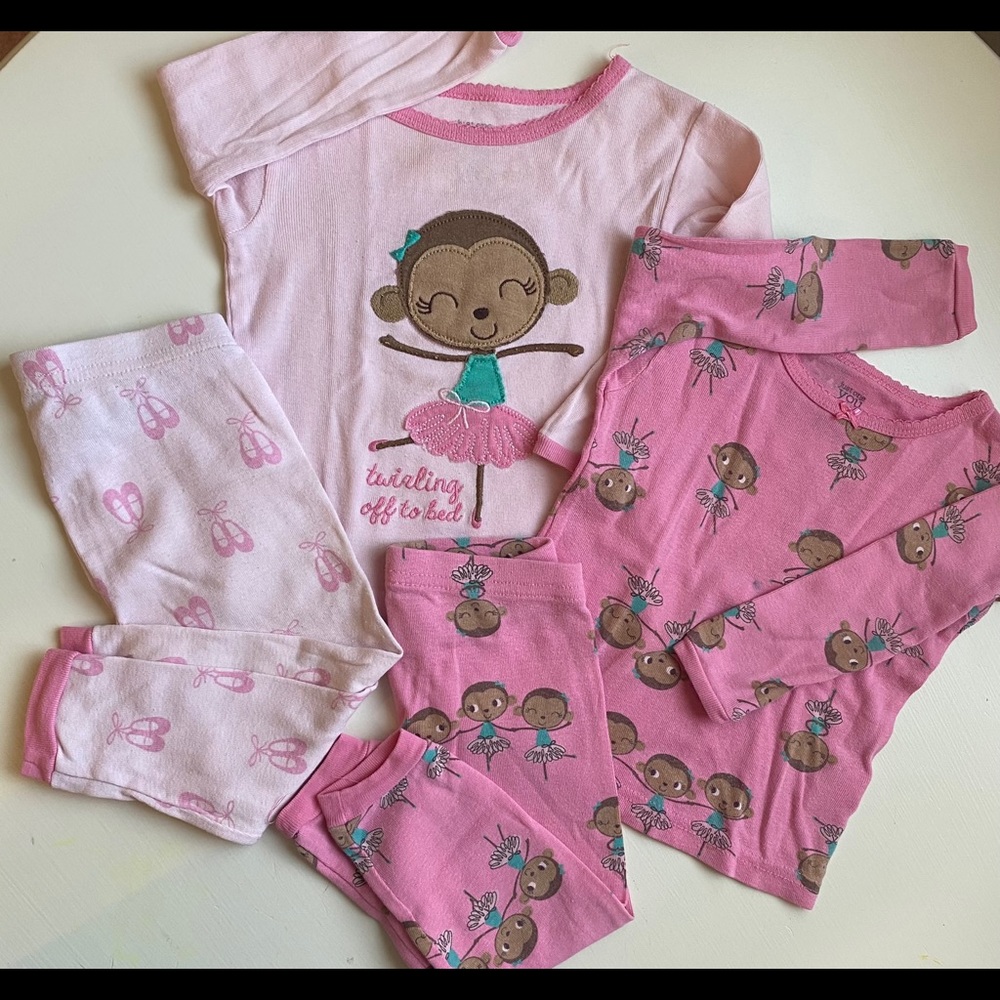 COPY - Carters girls pajama bundle 12 mo